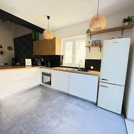 فيلة Storija سبليت