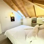 Storija *